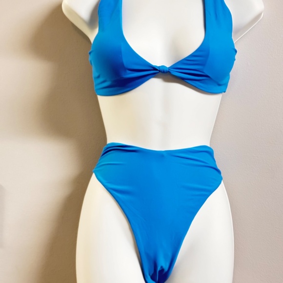 2 pc V Neck Bikini Set new without tag - Picture 2 of 4